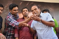 Yevadu Grand Success Meet